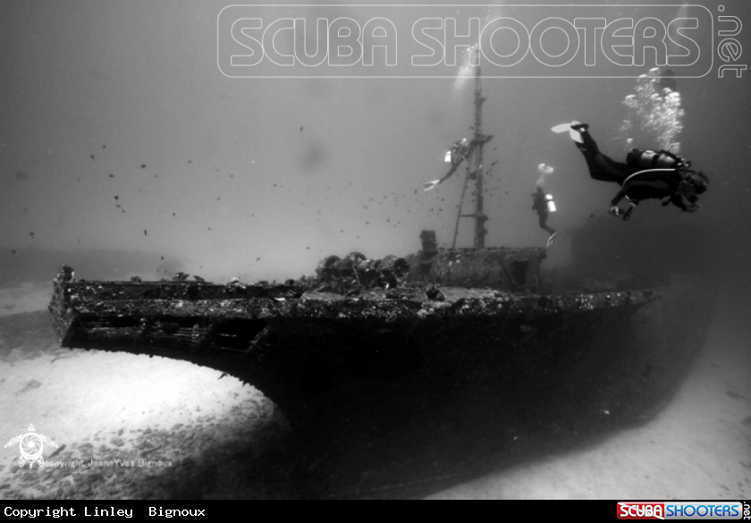 A Stella Maru shipwreck 25 m,Mauritius 