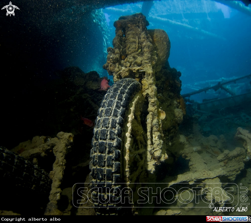 A Motocicleta del thistlegorm