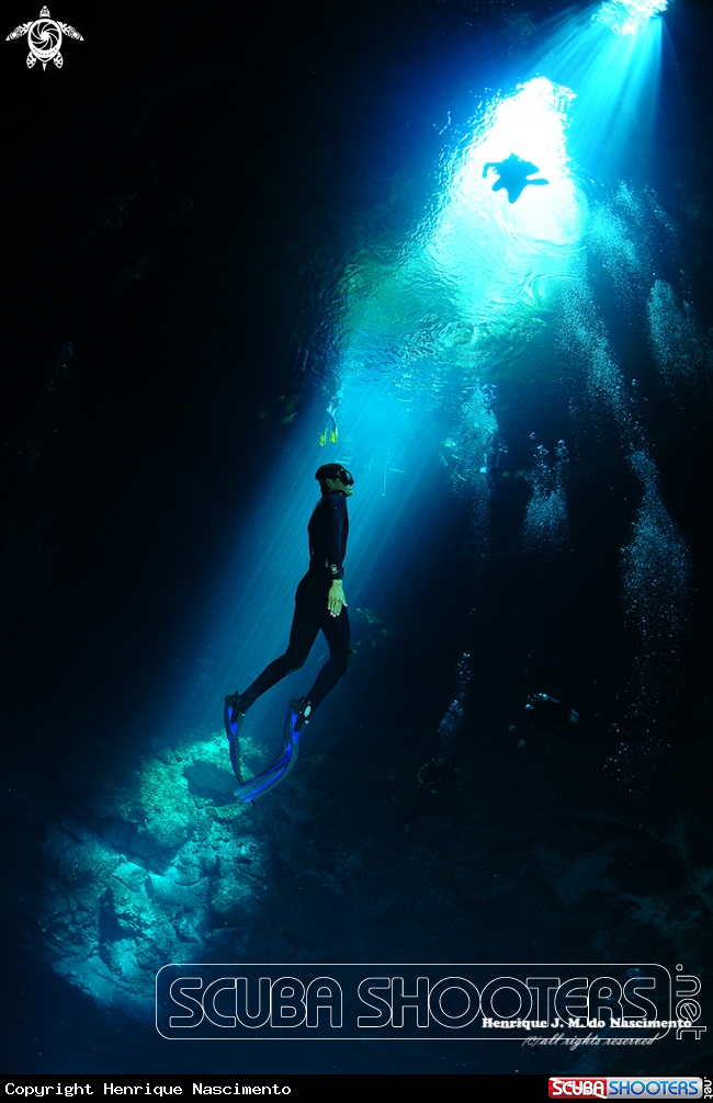 A Cenote - México