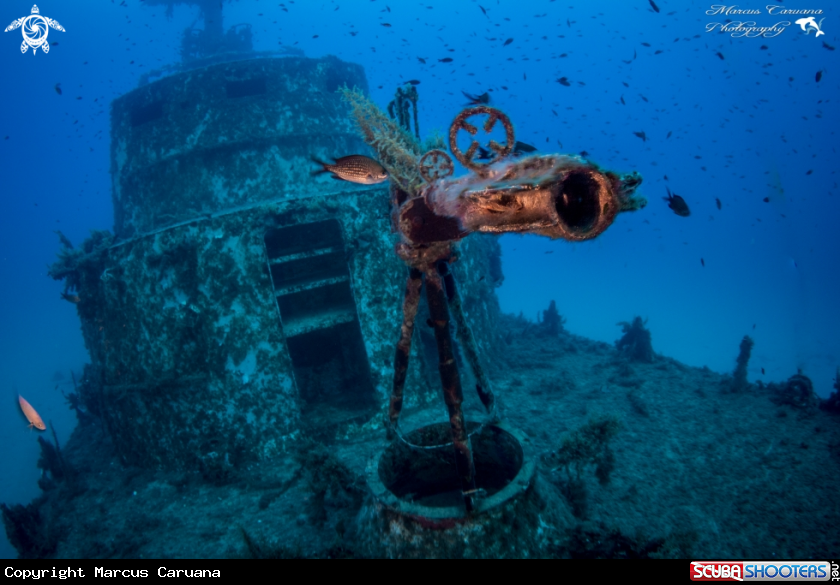 A Wreck - Machine Gun