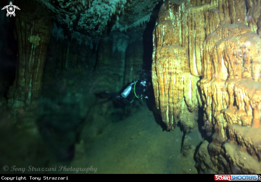 A Liga Onui Cave