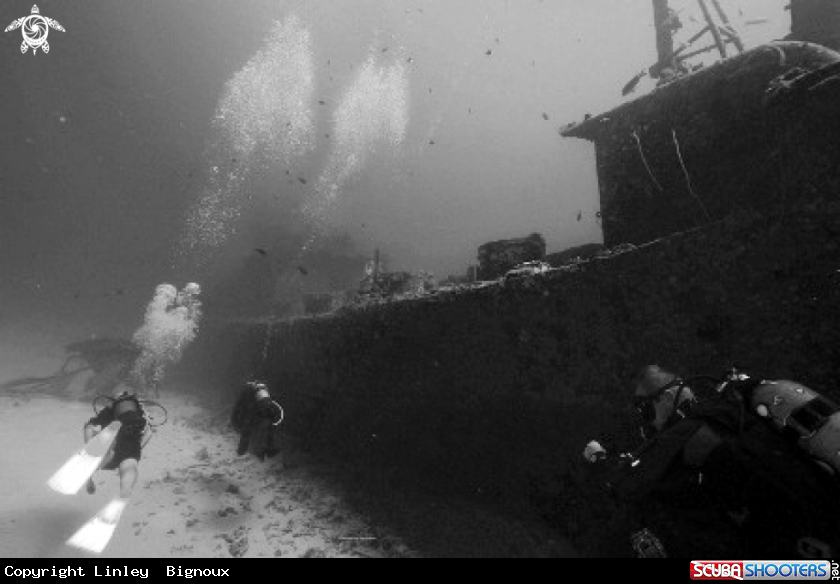 A Stella Maru shipwreck,25 metres