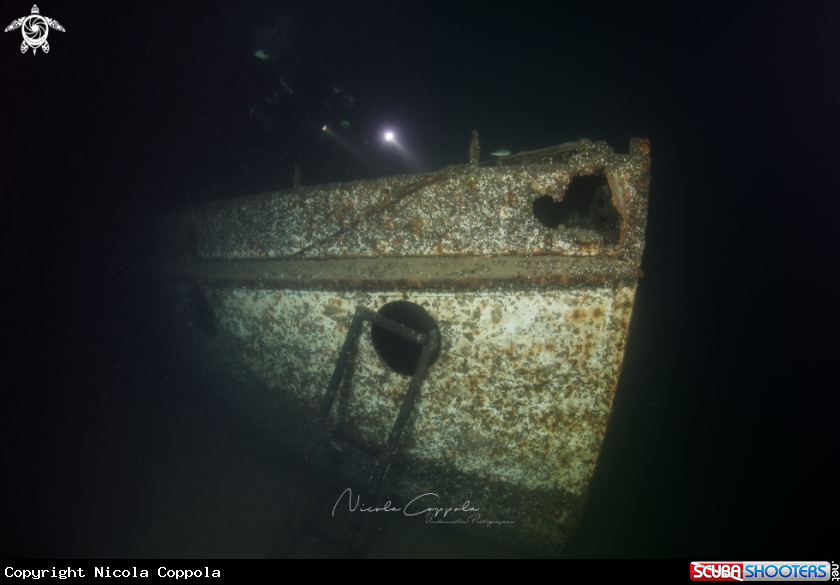 A wreck bow