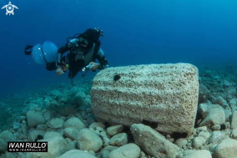 A UNDERWATER ARCHAEOLOGICAL PARK