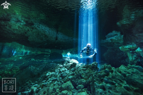 A cave diver