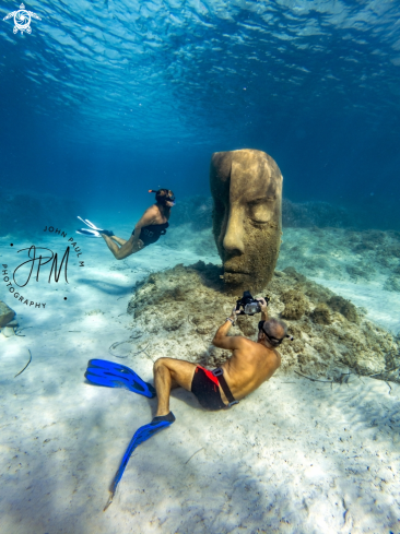 Statues sous-marines de Jason deCaires